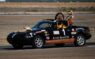 Illustration for article titled The Top 95 Lemons Of The Buttonwillow Histrionics 24 Hours Of LeMons